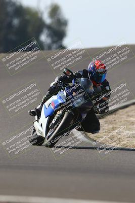 media/Nov-02-2025-Lets Ride (Sun) [[f7a3caa734]]/B Group/1220pm (Turn 2 Outside)/